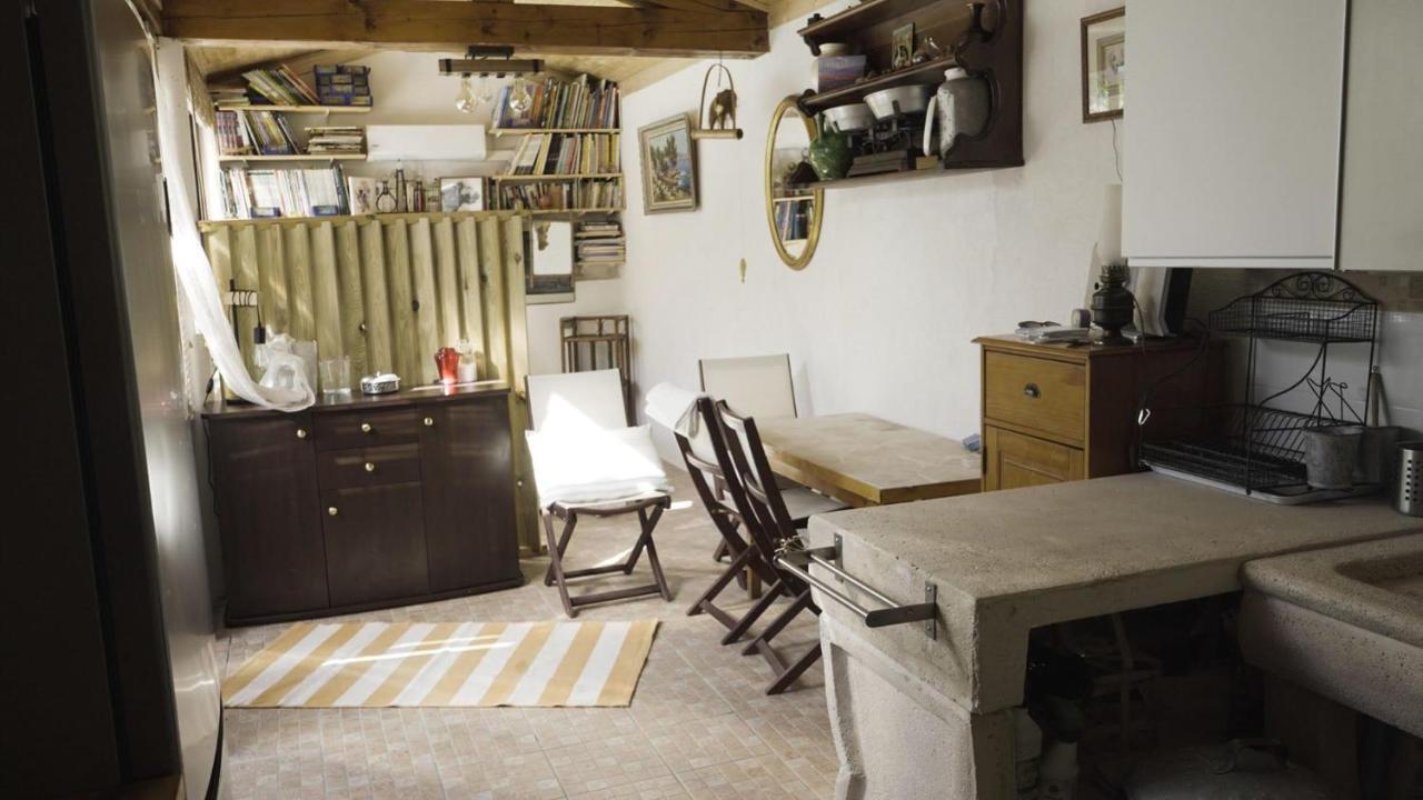 une petite maison entre vignes et mer La Cadiere-d'Azur Extérieur photo